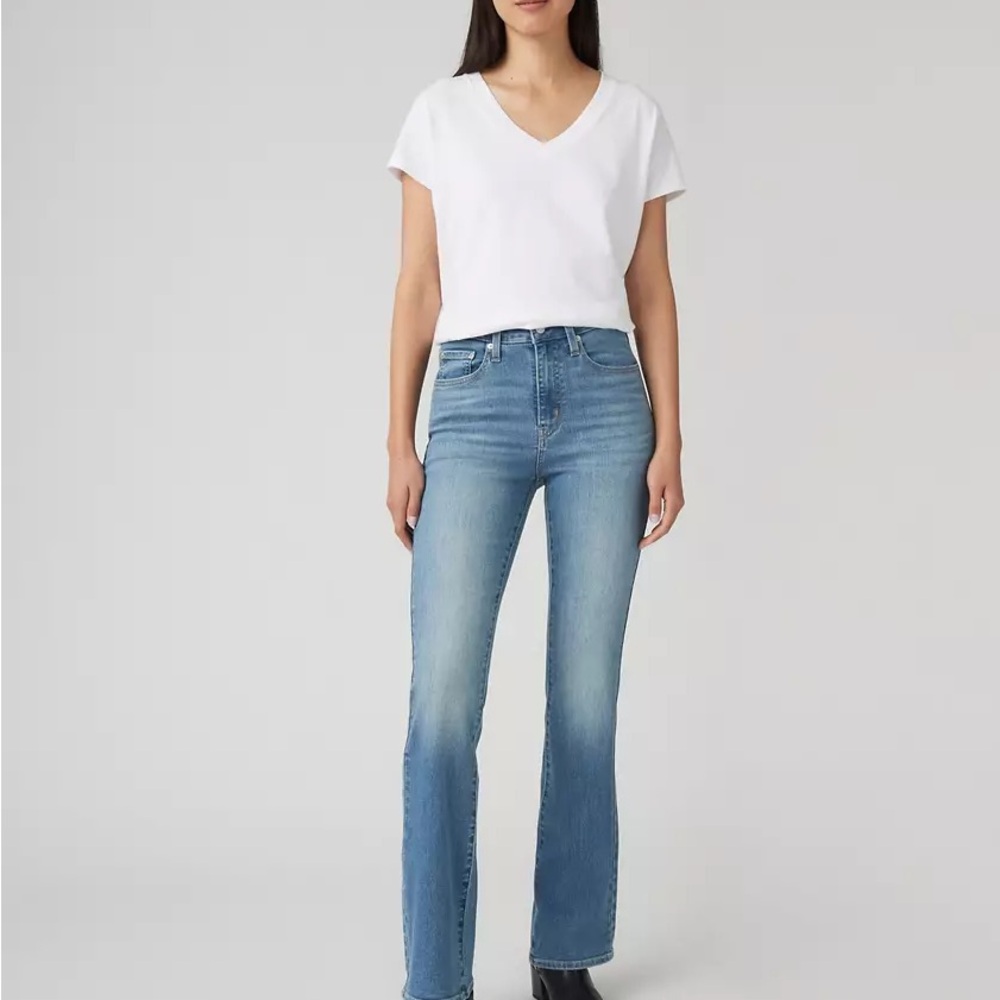 Levi's 725 High Rise Blue Boot Cut Jeans